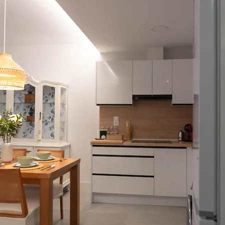 La Puentezuela, A 200 Metros De La Catedral Y A 50 Metros De Parking Publico Apartamento